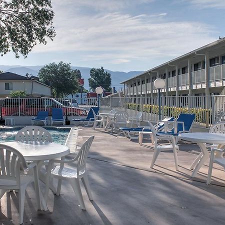 Motel 6-Bishop, Ca Екстер'єр фото