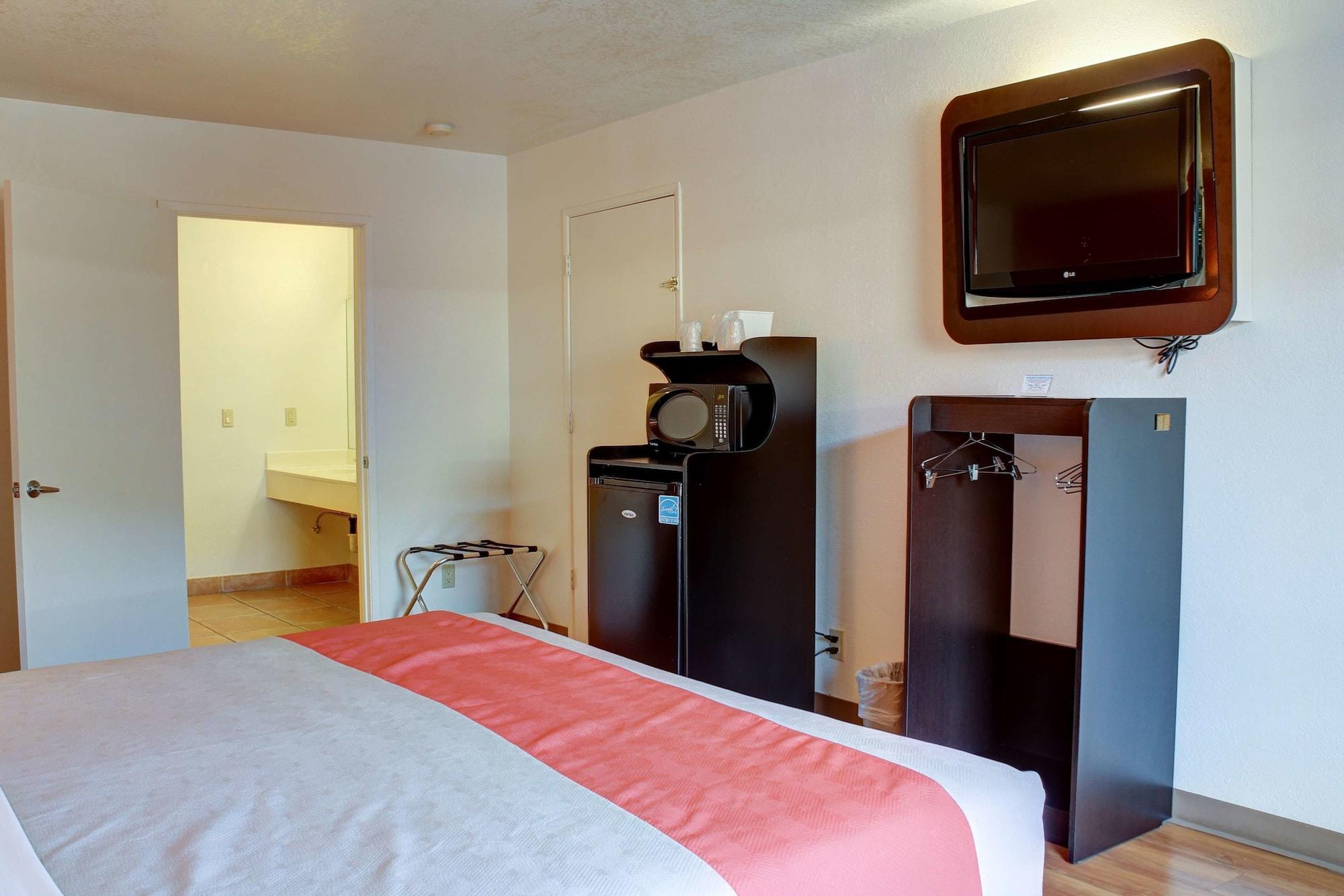 Motel 6-Bishop, Ca Екстер'єр фото
