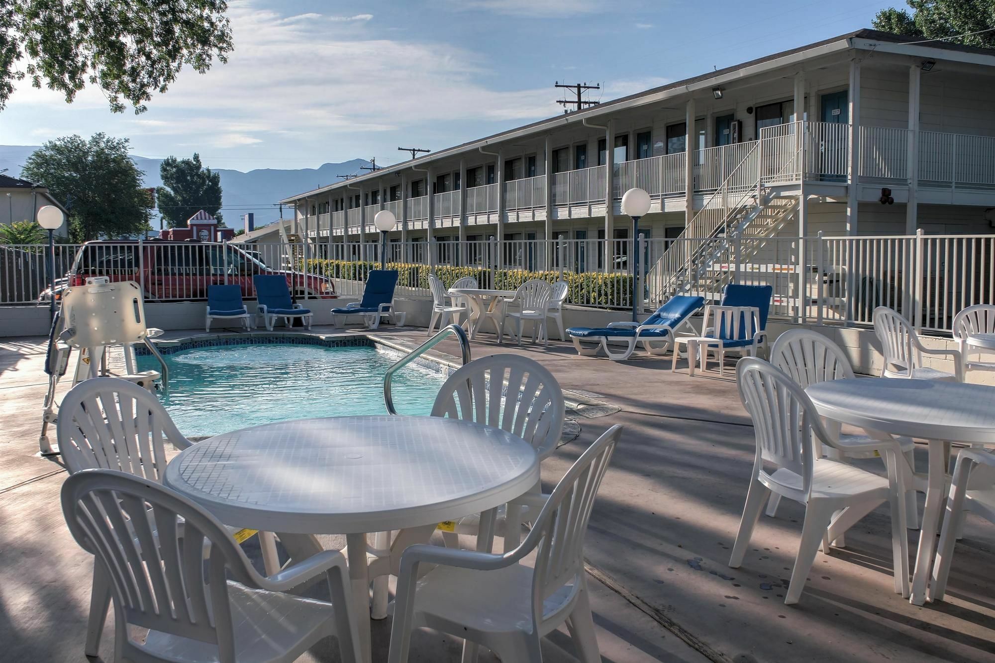 Motel 6-Bishop, Ca Екстер'єр фото